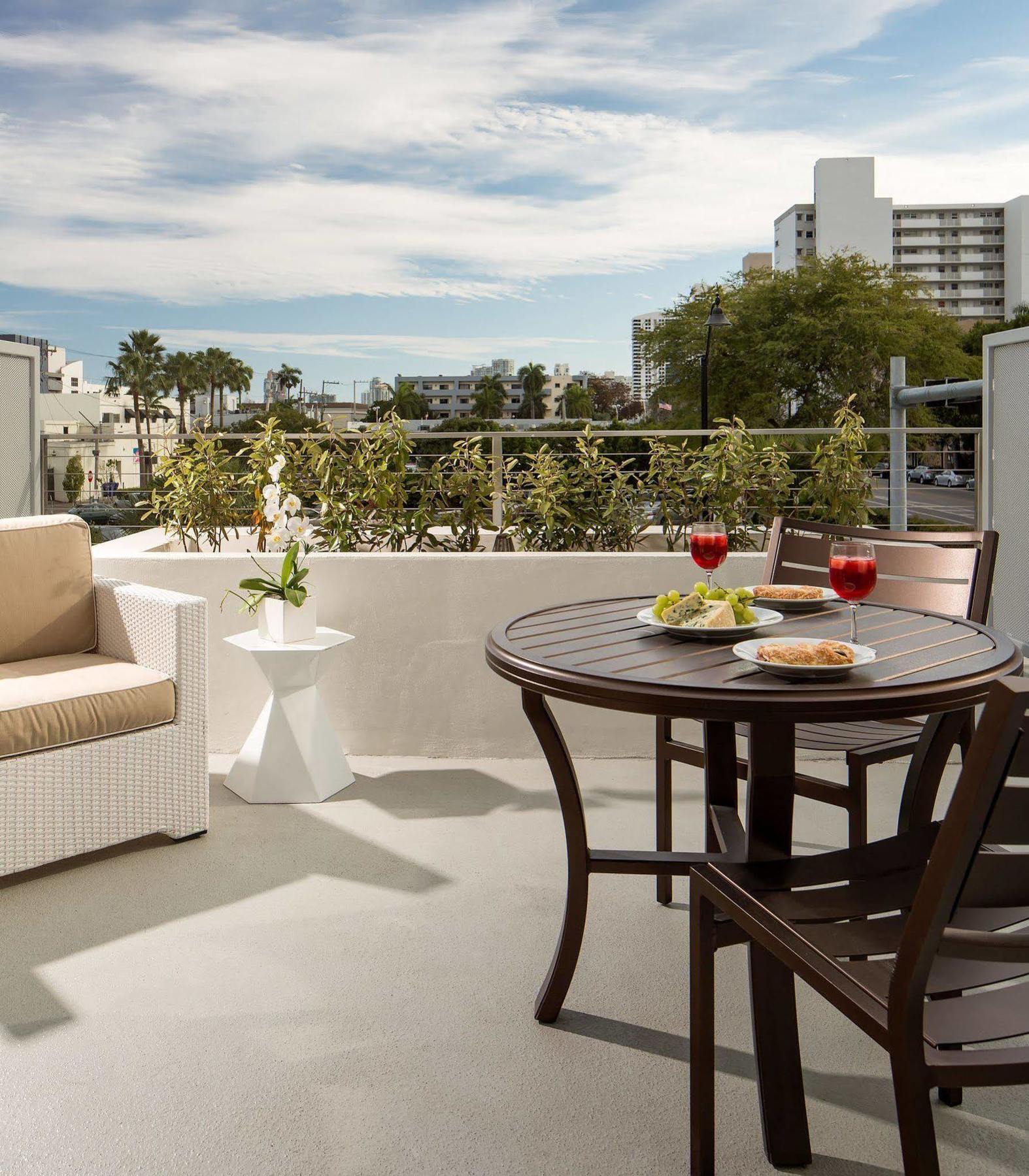Residence Inn By Marriott Miami Beach South Beach Exteriér fotografie